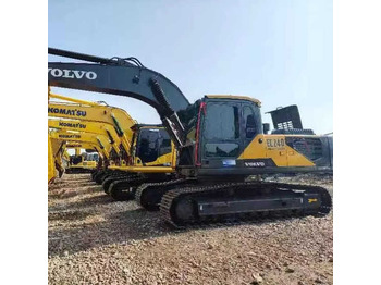 حفارة VOLVO EC210