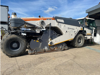 مثبت التربة WIRTGEN