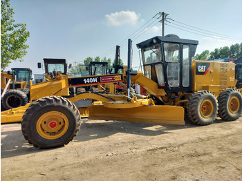 ممهدة CATERPILLAR 140H
