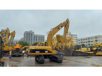 حفار زحاف CATERPILLAR 320C