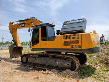 حفار زحاف CATERPILLAR