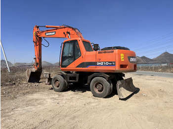 حفارة دولاب DOOSAN DH210W-7