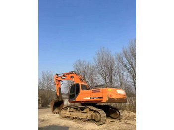 حفار زحاف DOOSAN DX520LC-9C: صورة 2