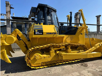 جرافة KOMATSU D85