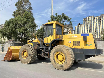 اللودر بعجل KOMATSU WA470-3