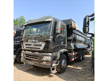 شاحنة قلاب SINOTRUK HOWO