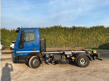 شاحنة ذات خطاف IVECO EUROCARGO 75E18 SCARRABILE: صورة 3