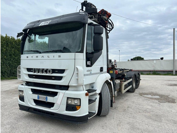 شاحنة ذات خطاف IVECO Stralis