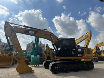 حفار زحاف CATERPILLAR 320D2