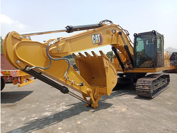 حفار زحاف CATERPILLAR 320D3
