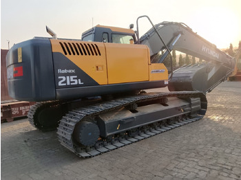 حفار زحاف HYUNDAI R215L