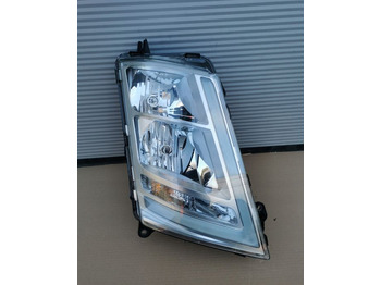 مصابيح أضواء السيارة الأمامية VOLVO