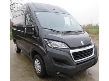 فان المدمجة PEUGEOT Boxer