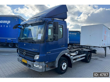 شاحنات الحاويات / جسم علوي قابل للتغيير شاحنة MERCEDES-BENZ Atego 816