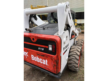 شيول صغير BOBCAT S770