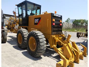 ممهدة CATERPILLAR 140H