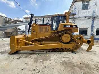 جرافة CATERPILLAR D8R