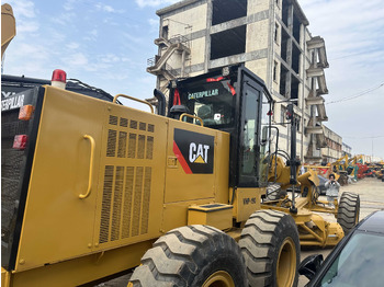 ممهدة CATERPILLAR 140G