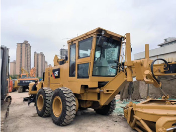 ممهدة CATERPILLAR Grader 140K Click Here for Discount: صورة 2 ممهدة CATERPILLAR Grader 140K Click Here for Discount: صورة 2