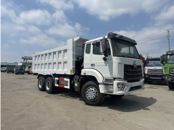 شاحنة قلاب SINOTRUK HOWO