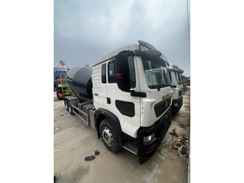 HOWO TX350 Cement Mixer Truck HOWO TX350 Cement Mixer Truck: صورة 2
