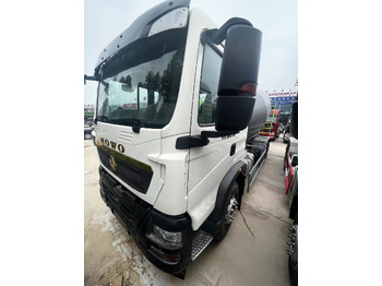 HOWO TX350 Cement Mixer Truck HOWO TX350 Cement Mixer Truck: صورة 5