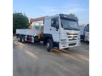 شاحنة كرين SINOTRUK HOWO