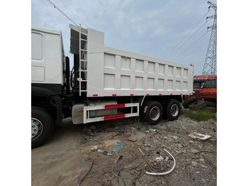 SINOTRUK HOWO 6x4 Dump Truck Click for Discount SINOTRUK HOWO 6x4 Dump Truck Click for Discount: صورة 3