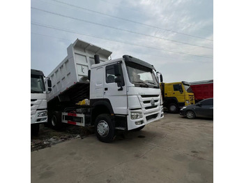 SINOTRUK HOWO 6x4 Dump Truck Click for Discount SINOTRUK HOWO 6x4 Dump Truck Click for Discount: صورة 2