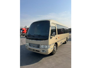 حافلة صغيرة TOYOTA