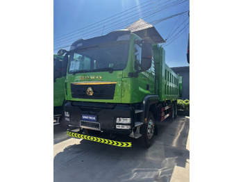 شاحنة SINOTRUK HOWO