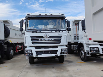 شاحنة لنقل البضائع الحرة SHACMAN Shacman Tractor Truck for Sale in Malawi: صورة 2 شاحنة لنقل البضائع الحرة SHACMAN Shacman Tractor Truck for Sale in Malawi: صورة 2