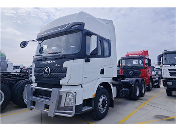 وحدة جر SHACMAN