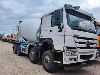 شاحنة SINOTRUK