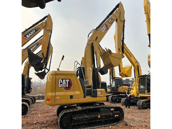 حفار زحاف CATERPILLAR 320GC