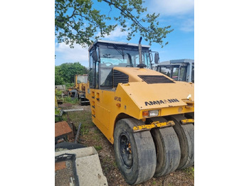 مدحلة هوائية AMMANN