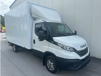 شاحنة مغلقة الصندوق Iveco Daily 35S14  8g HiMatic LBW Mod 2025: صورة 2