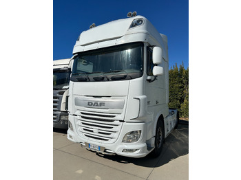 وحدة جر DAF XF 510