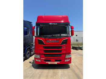 وحدة جر SCANIA R 500