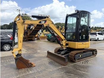 حفارة مُصَّغرة CATERPILLAR 303E