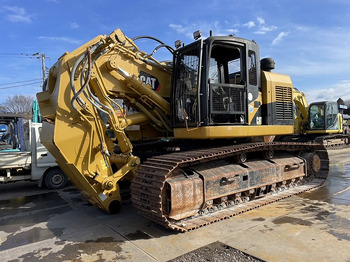 حفار زحاف CATERPILLAR 325C