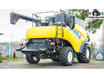 NEW HOLLAND CR 9060 - 2008 - 2554 h + HEDER 6,09 M NEW HOLLAND CR 9060 - 2008 - 2554 h + HEDER 6,09 M: صورة 4 NEW HOLLAND CR 9060 - 2008 - 2554 h + HEDER 6,09 M NEW HOLLAND CR 9060 - 2008 - 2554 h + HEDER 6,09 M: صورة 4