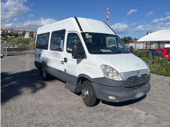 مركبة كوتش IVECO Daily