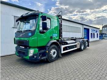شاحنة ذات خطاف VOLVO FE