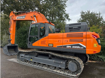 حفار زحاف DEVELON