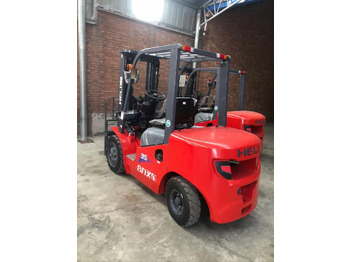 رافعة شوكية ديزل heli brand new 3.5T diesel forklift（Clamp available）: صورة 3