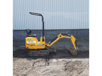 حفارة مُصَّغرة JCB 8008