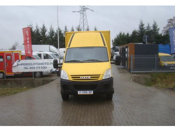 شاحنة مغلقة الصندوق Iveco DAILY 65 C 18 3.0TDI 5.10M: صورة 3