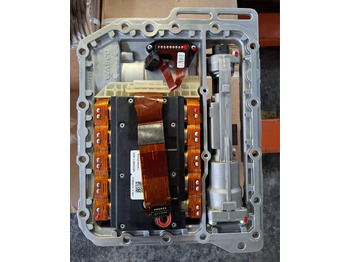 علبة التروس و قطع الغيار ZF