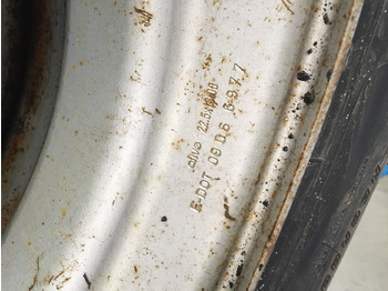 إطارات - شاحنة Neue Reifen, Firestone TSP - 3000, Größe : 425 / 65 R x 22,5 - 2 Stück mit Felgen: صورة 5 إطارات - شاحنة Neue Reifen, Firestone TSP - 3000, Größe : 425 / 65 R x 22,5 - 2 Stück mit Felgen: صورة 5